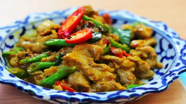 Soi Thai Kitchen Singapore Menu & Price List Updated Feb 2024