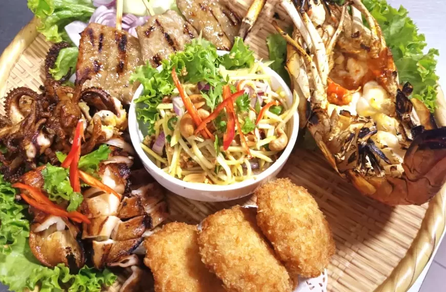 Kin Kao Mai Menu